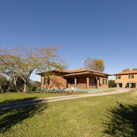 Villa Lena Palaia Exteriör bild